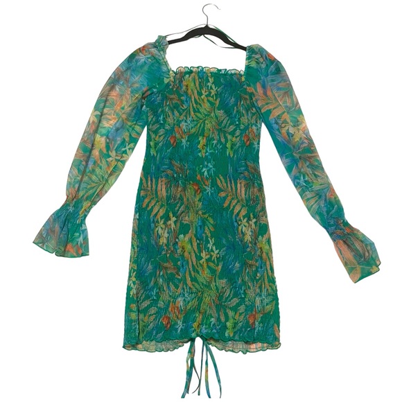 NWT In The Tropics Smocked Dress - Picture 7 of 12